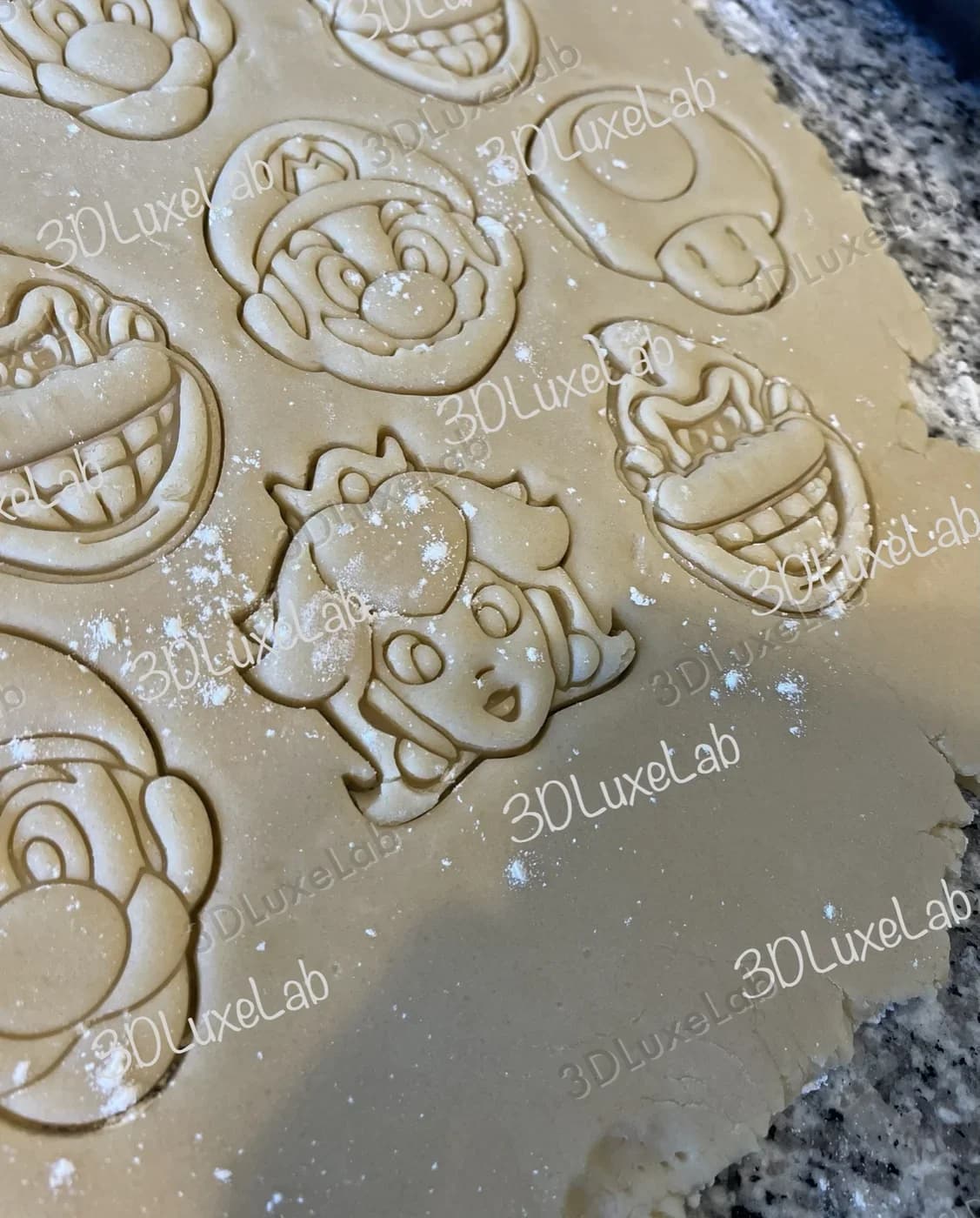 Super Mario Cookie Cutter Set view 3